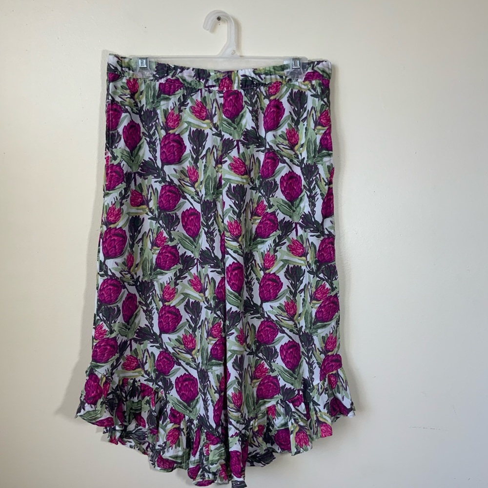 Gilligan & O’Malley Pink and Green Floral Tencel Capri Pajama Pants NWOT
